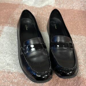 L.L. Bean Women's Slip On Loafers  Black Leather , size 8M, Excellent condition!